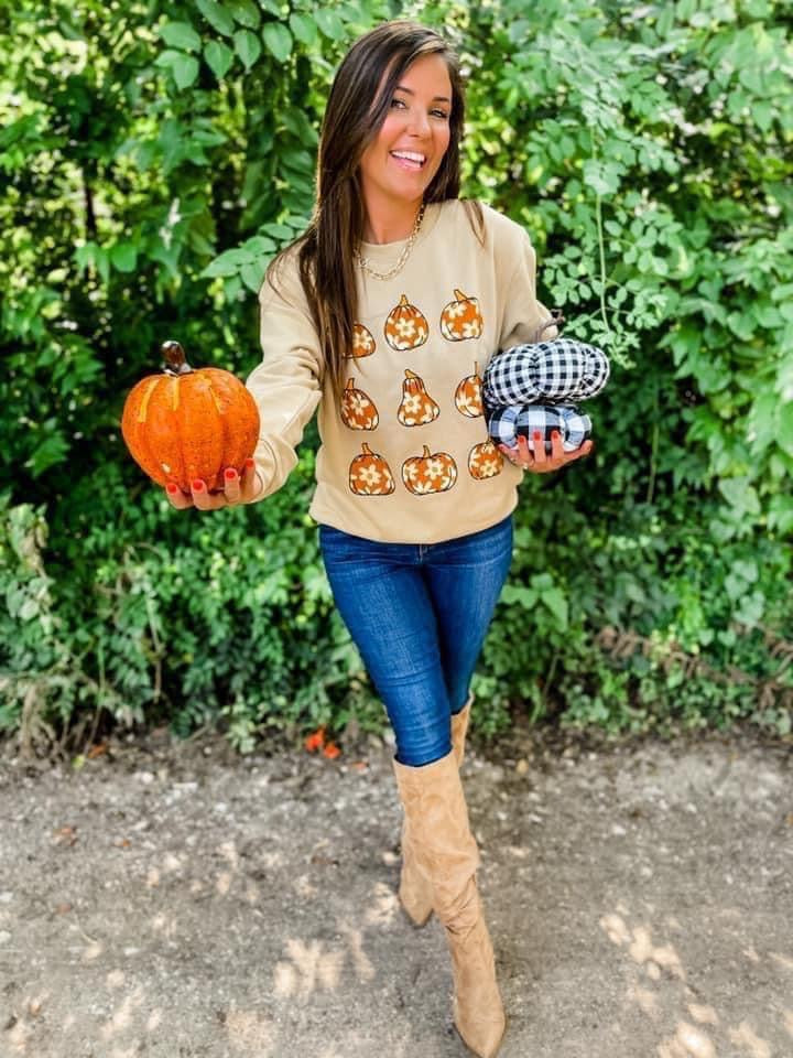 Daisy Pumpkin Sweatshirt