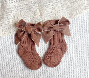 Mocha Bow Socks